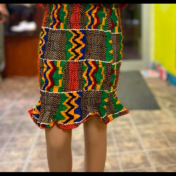African print 2 piece attire - Picture 2 of 2
